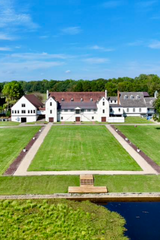 Angela K. – 45 – Toronto, CA avatar